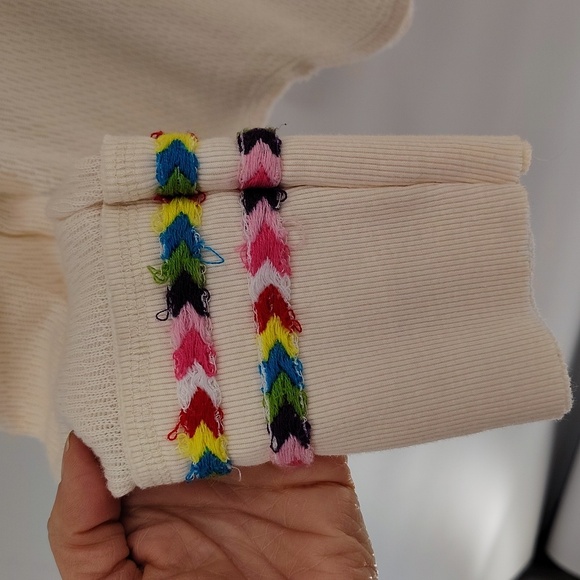 We The Free Pullover Long Sleeve Cream Embroidered Top Size Large Relaxed Fit - Picture 7 of 8